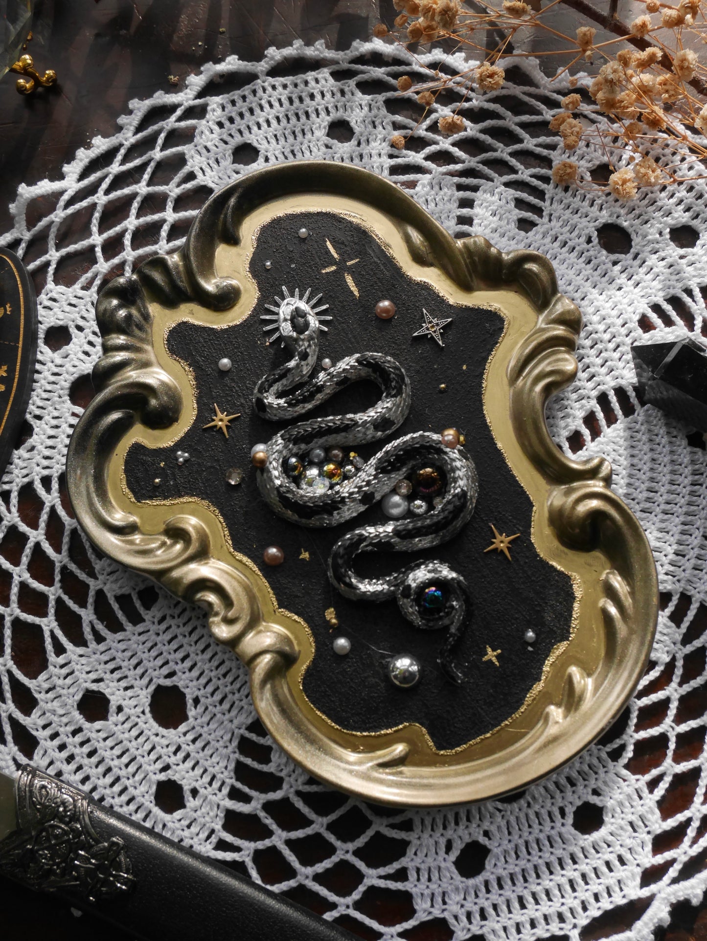 Hiss – Serpent Wall Plaque