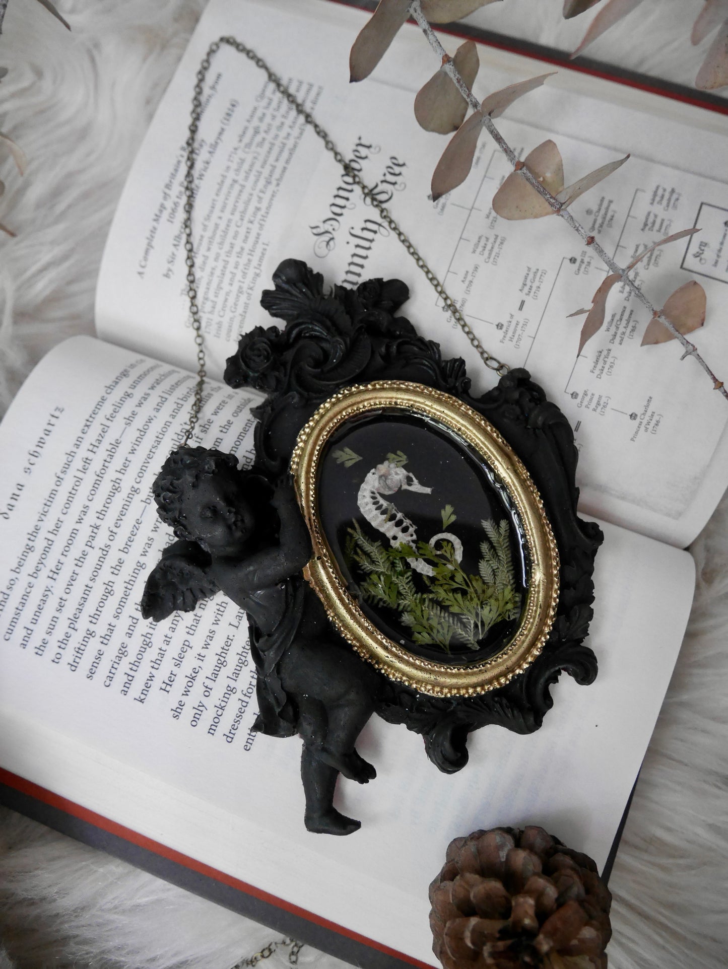 Seahorse Skeleton Sweet Cherub Frame