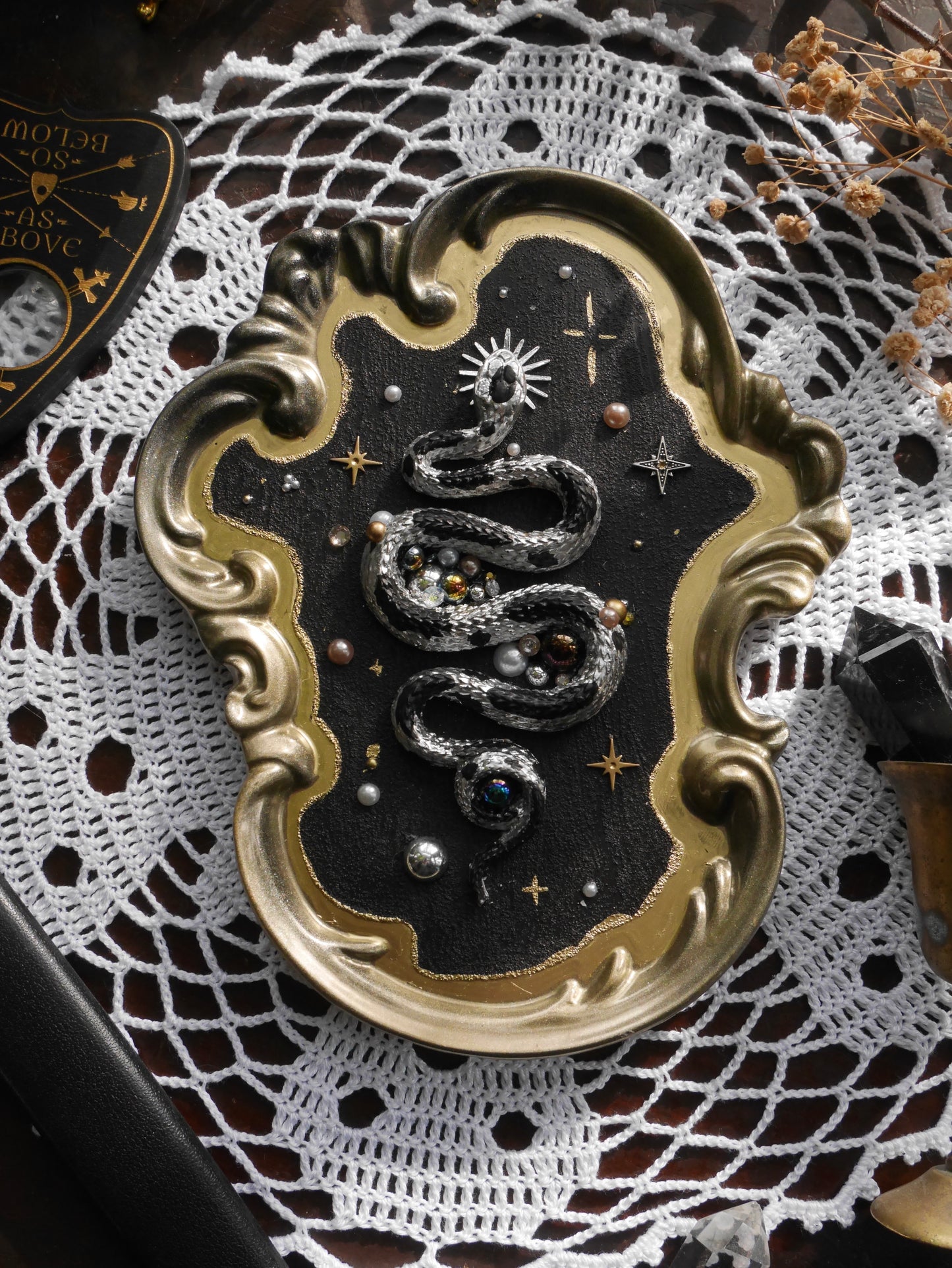 Hiss – Serpent Wall Plaque