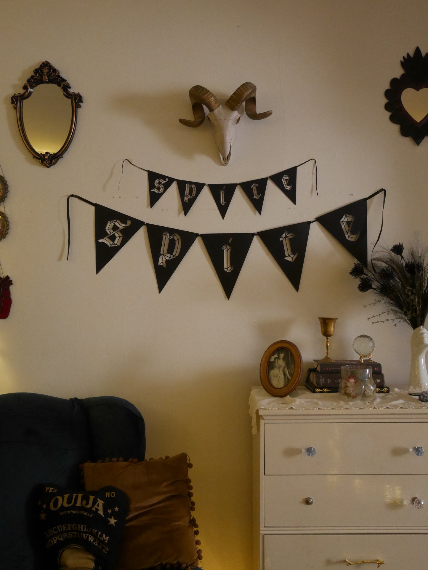Sinner - Paper Pennant Letter Banner