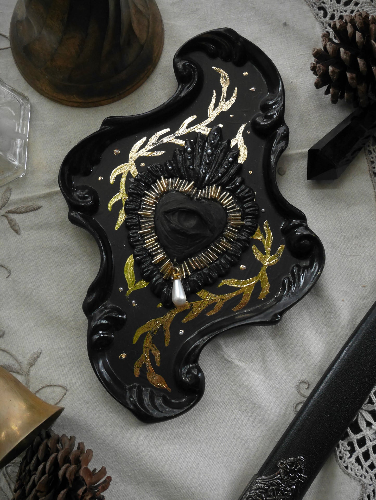 Iris – Heart Eye Wall Sculpture – Anatomy Collection