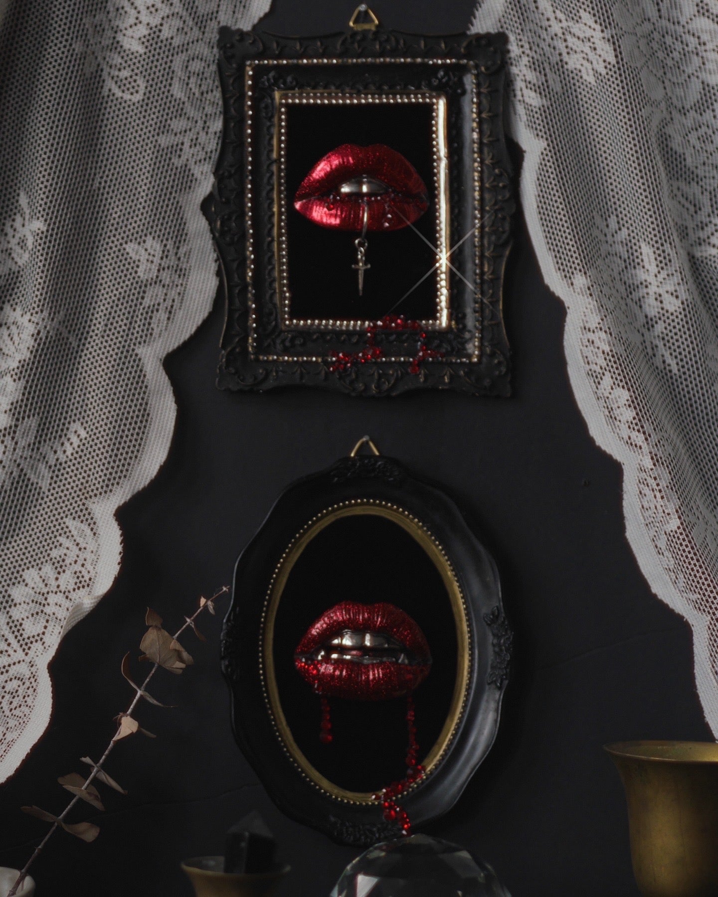 PREORDER – Selene – Brides of Dracula — Vampire Kiss Wall Sculpture