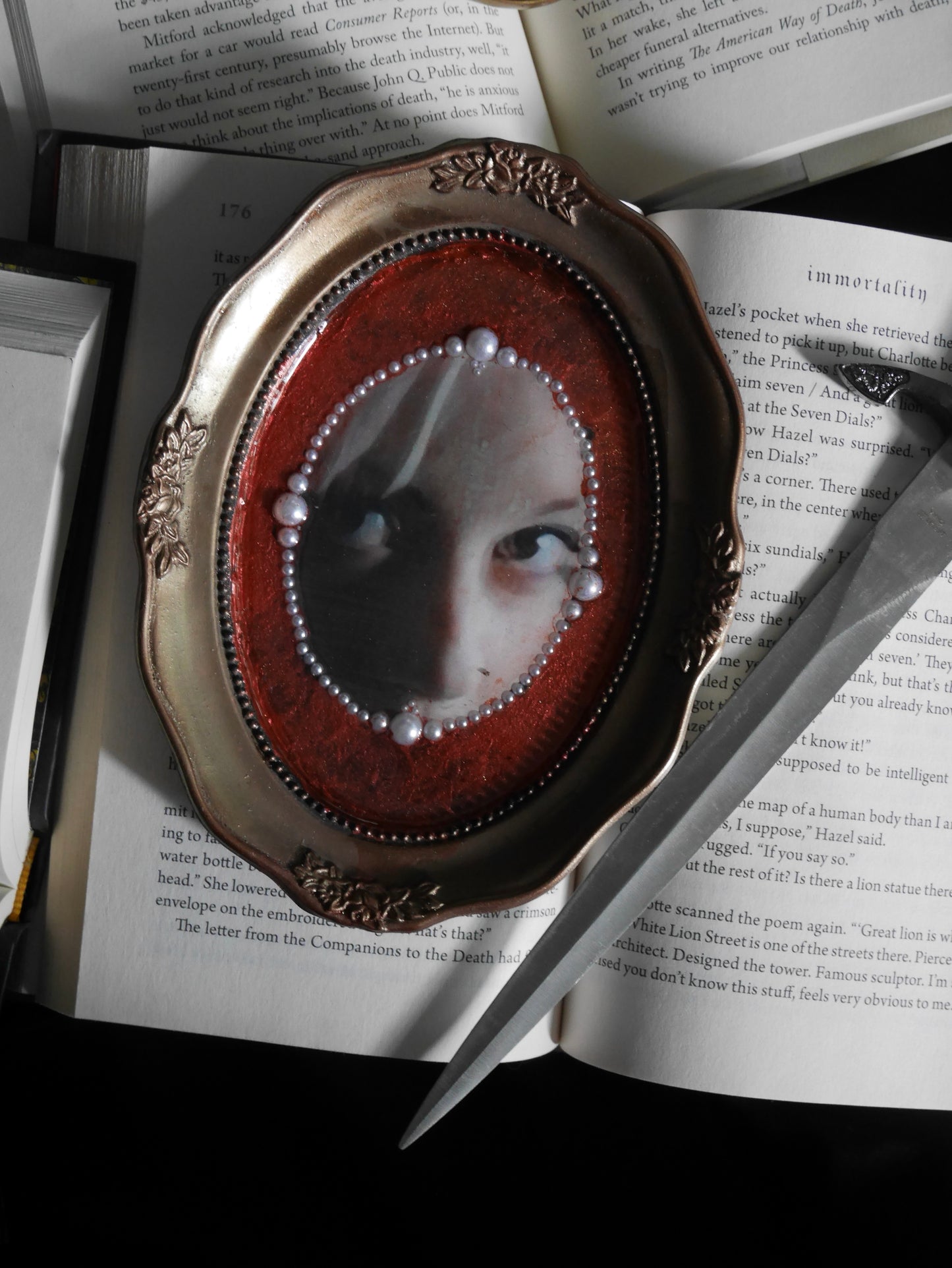 Love + Lost Eyes - Custom Memento Mori Keepsake Portrait