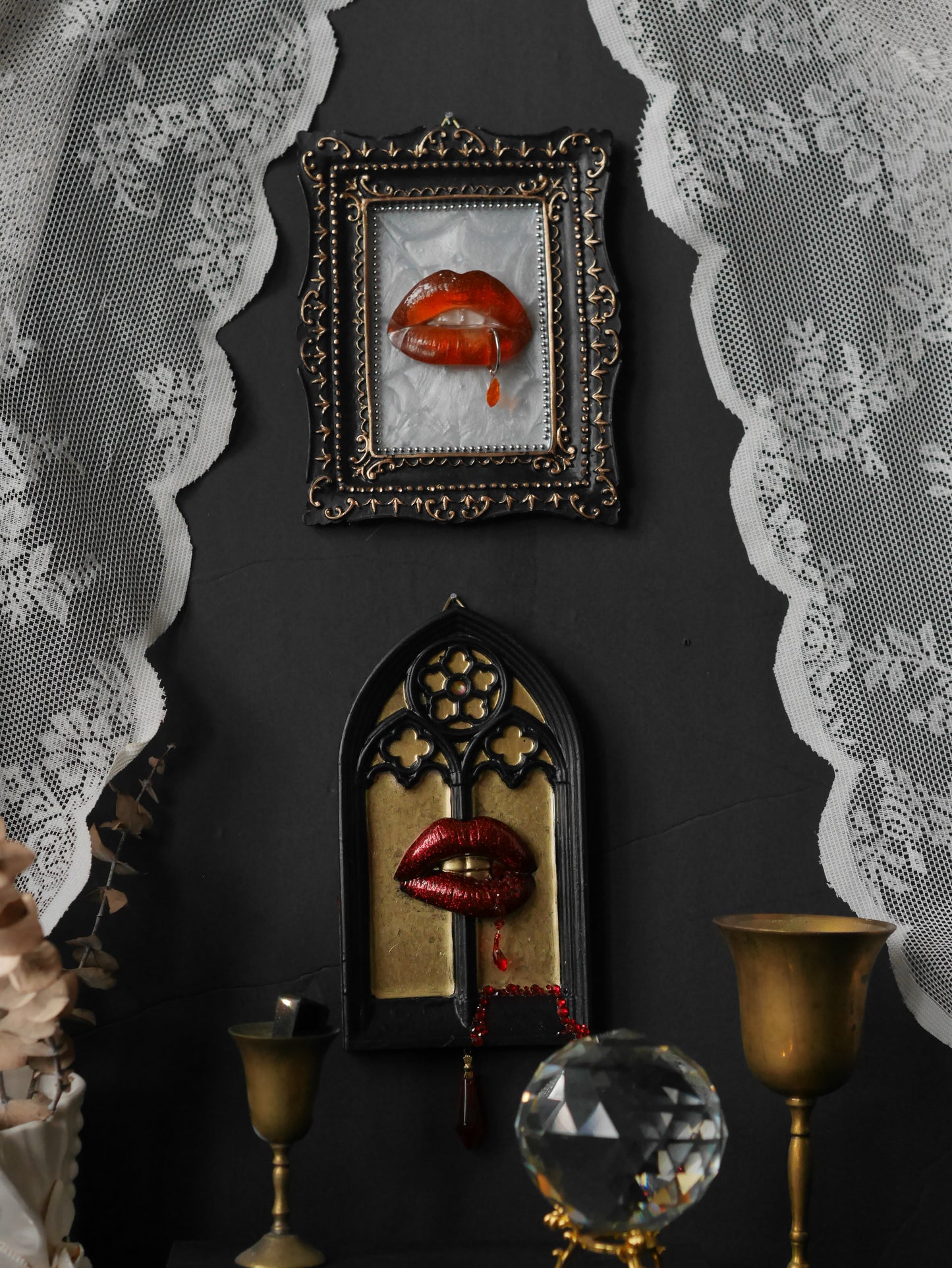 Marishka – Brides of Dracula — Vampire Kiss Wall Sculpture