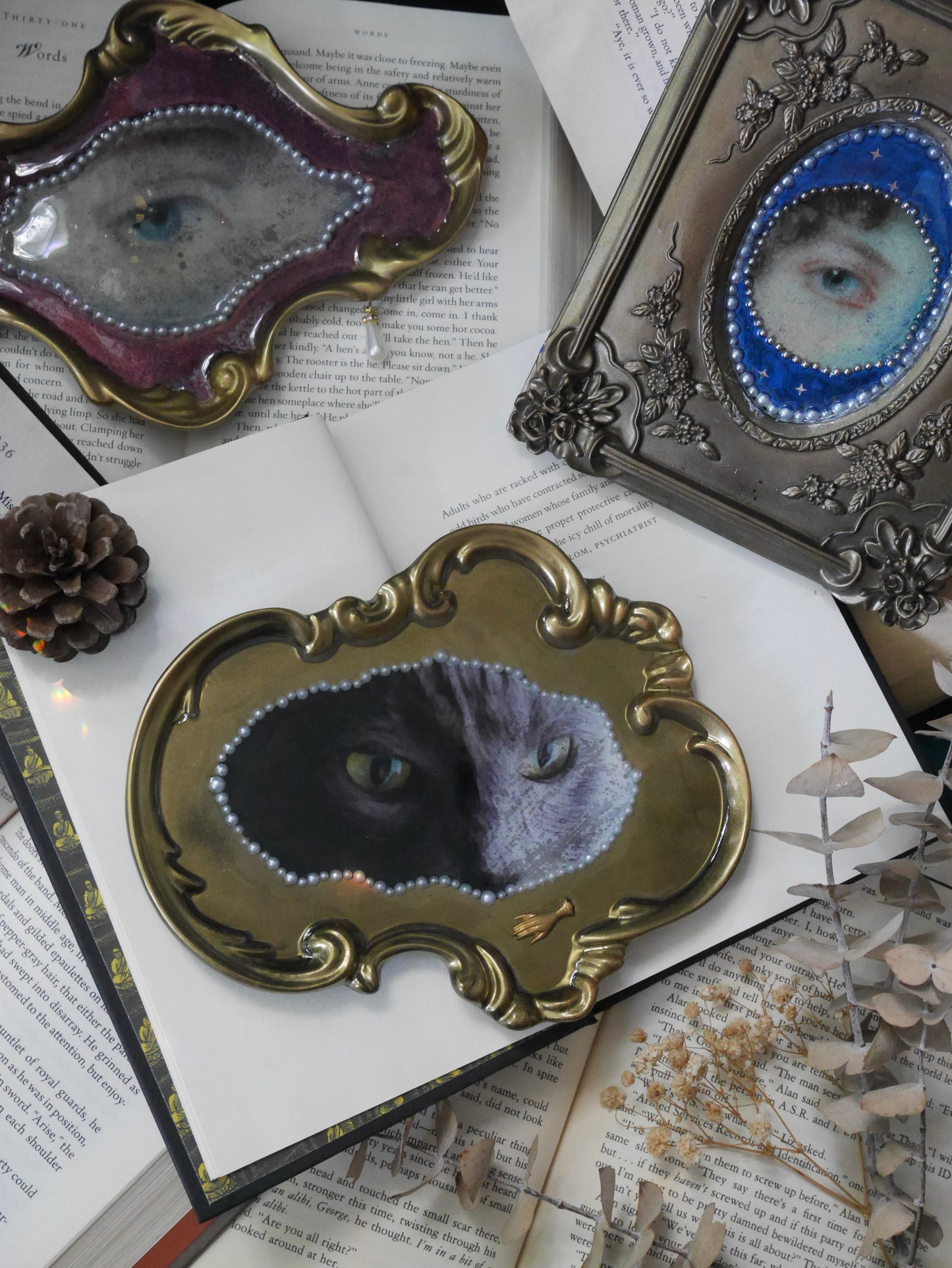 Love + Lost Eyes - Custom Memento Mori Keepsake Pet Portrait